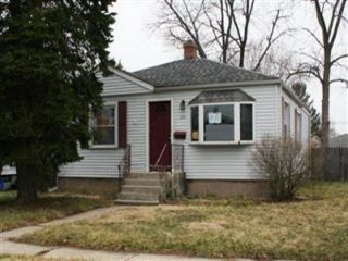 Foreclosed Home - 144 N DELAWARE ST, 46342