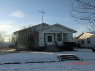 Foreclosed Home - 108 N DELAWARE ST, 46342