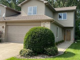 Foreclosed Home - 1761 AMBER DR, 46342