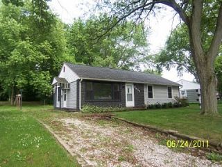Foreclosed Home - 1613 STONE LAKE DR, 46350