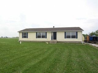 Foreclosed Home - 1834 E 150 N, 46350
