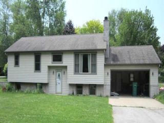 Foreclosed Home - 3314 W SMALL RD, 46350