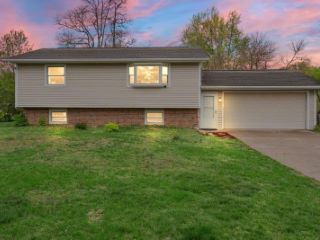 Foreclosed Home - List 100592406