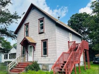 Foreclosed Home - 216 DECATUR ST, 46360