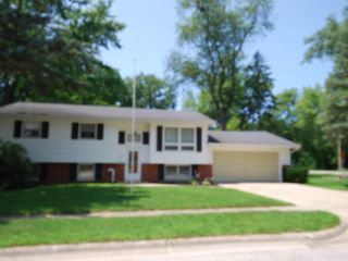Foreclosed Home - 101 WHITE OAK DR, 46360