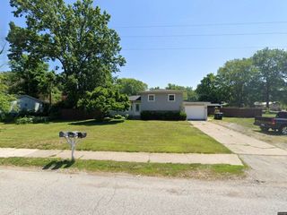 Foreclosed Home - 5793 MCCASLAND AVE, 46368