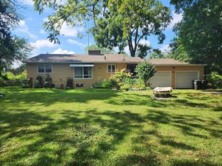 Foreclosed Home - 1410 NEALON DR, 46368