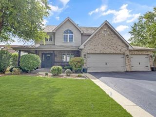 Foreclosed Home - 8975 BIRCH LN, 46373