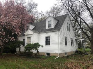Foreclosed Home - 1703 VALE PARK RD, 46383