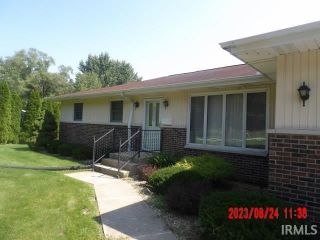 Foreclosed Home - 3455 100 W, 46385