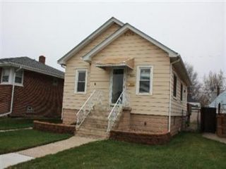 Foreclosed Home - 1718 BROWN AVE, 46394