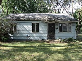 Foreclosed Home - 1216 GIBSON PL, 46403