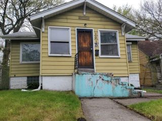 Foreclosed Home - 1018 Wyoming Street, 46403
