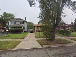 Foreclosed Home - 322 CLEVELAND ST, 46404