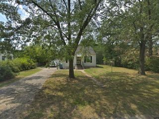 Foreclosed Home - 2048 HOVEY PL, 46406