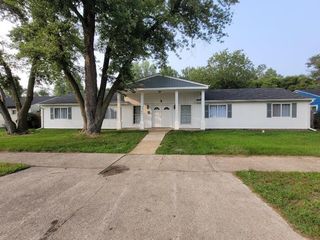 Foreclosed Home - 1740 CENTRAL DR, 46407