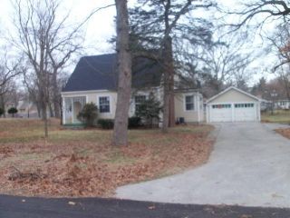 Foreclosed Home - 2300 RANBURN DR, 46408