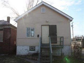 Foreclosed Home - 3518 MASSACHUSETTS ST, 46409