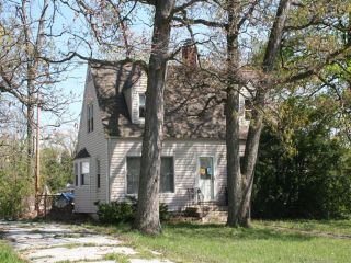 Foreclosed Home - 5611 MASSACHUSETTS ST, 46410