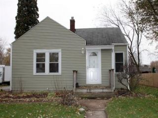 Foreclosed Home - 24 Meadow Ln, 46410