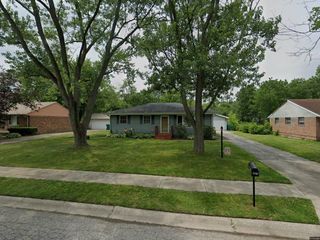 Foreclosed Home - 7740 JENNINGS ST, 46410