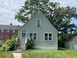 Foreclosed Home - 5626 MASSACHUSETTS ST, 46410