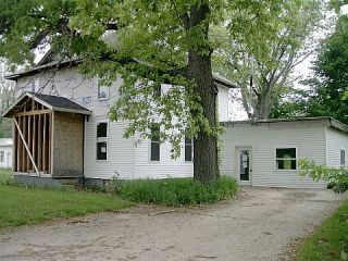 Foreclosed Home - 208 COUNTY RD 8, 46507