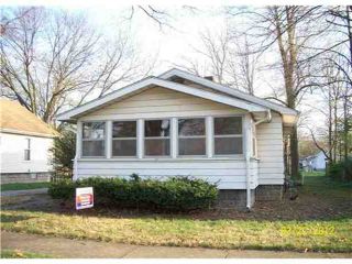 Foreclosed Home - 1225 MAPLE ROW, 46514