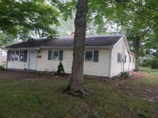 Foreclosed Home - 1300 BOWER ST, 46514