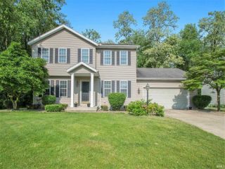Foreclosed Home - 53603 SPRING MILL DR W, 46514