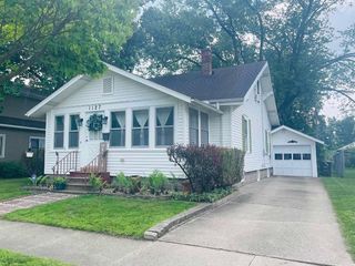 Foreclosed Home - 1127 LAUREL ST, 46514
