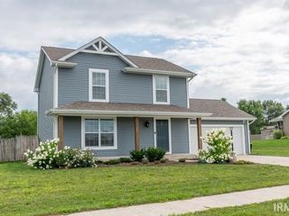 Foreclosed Home - 29456 TWIN FAWN TRL, 46514