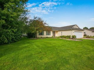 Foreclosed Home - 51979 FAWN MEADOW DR, 46514