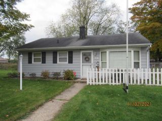 Foreclosed Home - 221 HOME AVE, 46516