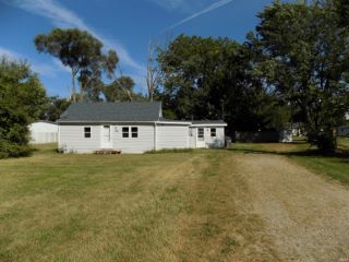 Foreclosed Home - 2804 10TH ST, 46517