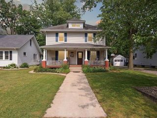 Foreclosed Home - 1616 S 8TH ST, 46526