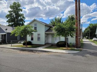 Foreclosed Home - 313 S 9TH ST, 46528