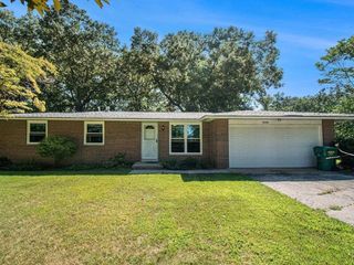 Foreclosed Home - 53702 KENNEDY DR, 46530
