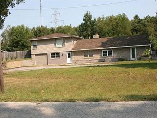 Foreclosed Home - 5040 E 200 S, 46534