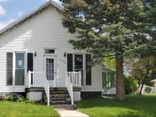 Foreclosed Home - 402 S Michigan St, 46536