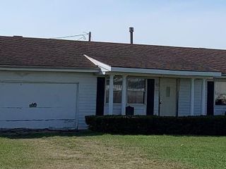 Foreclosed Home - 605 KINWOOD DR, 46542