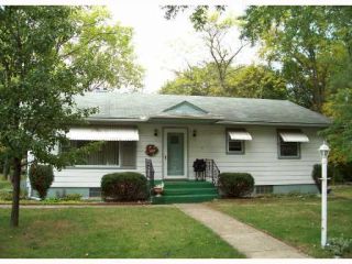 Foreclosed Home - 106 ROSELAND AVE, 46544