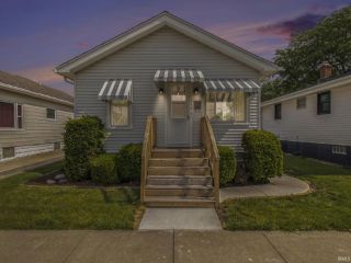 Foreclosed Home - 510 W 12TH ST, 46544