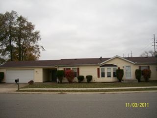 Foreclosed Home - 1419 MAPLEHURST AVE, 46545