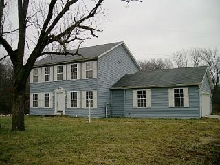 Foreclosed Home - 12030 DAY RD, 46545