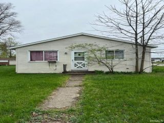 Foreclosed Home - List 100578400