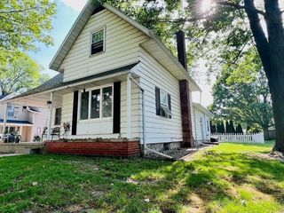 Foreclosed Home - 706 S MAIN ST, 46550