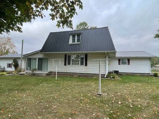 Foreclosed Home - 71474 COUNTY ROAD 7, 46550