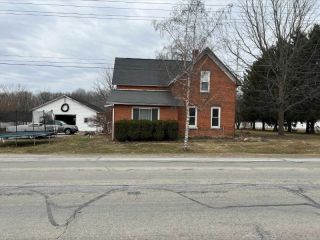 Foreclosed Home - 7745 N STATE ROAD 13, 46555