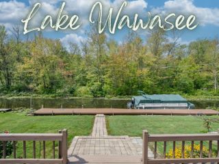 Foreclosed Home - 11397 NE WAWASEE DR, 46567